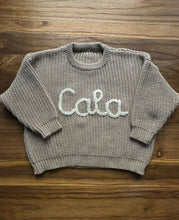 Cargar imagen en el visor de la galería, Sweater Name