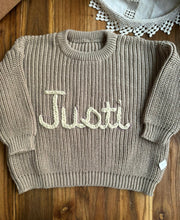 Cargar imagen en el visor de la galería, Sweater Name