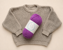 Cargar imagen en el visor de la galería, Sweater Name