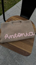 Cargar imagen en el visor de la galería, Sweater Name